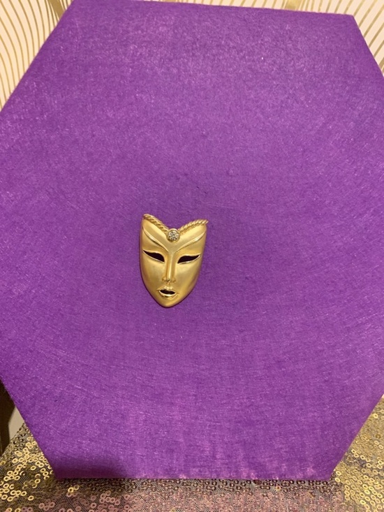 Jewelry - Gold Mask Brooch with Rhinestone Accent